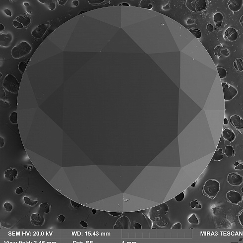 Бриллиант. Катодолюминесценция