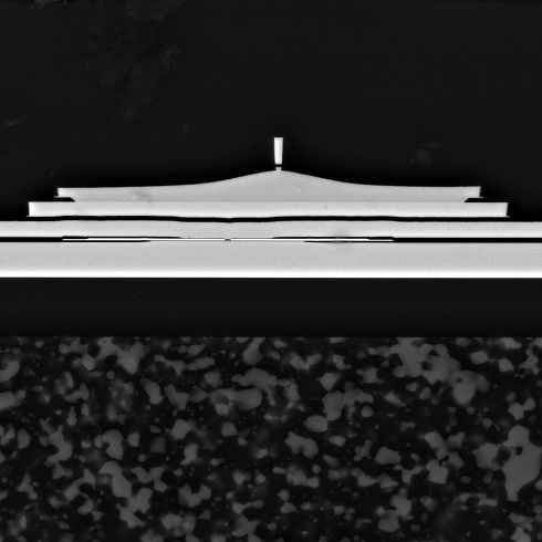 Головка чтения/записи из HDD IBM DeskStar 2002 года